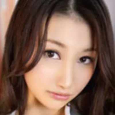 水嶋あずみ