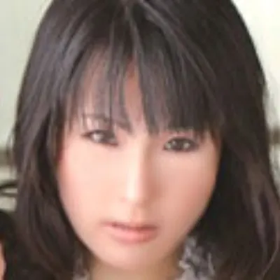 北園梓