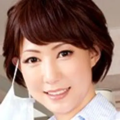 国見りさ