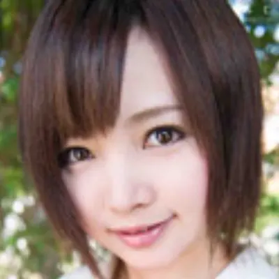 橘詩織