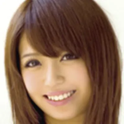 美咲ひな