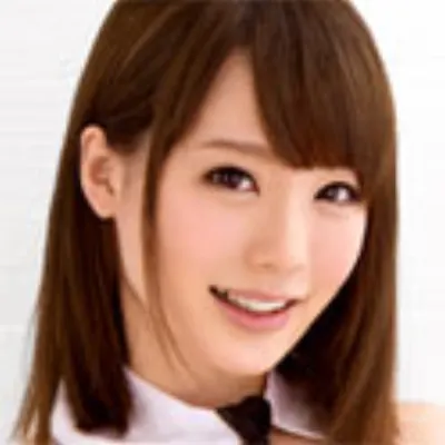 鈴村あいり