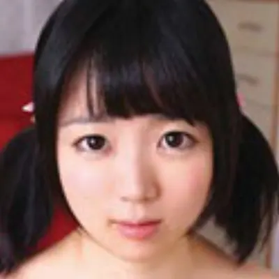 安達まどか