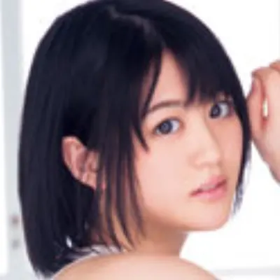 長澤えりな
