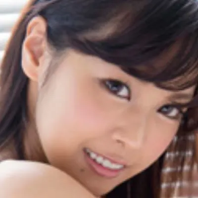 紗藤まゆ