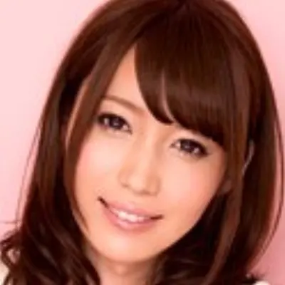 綺咲杏那