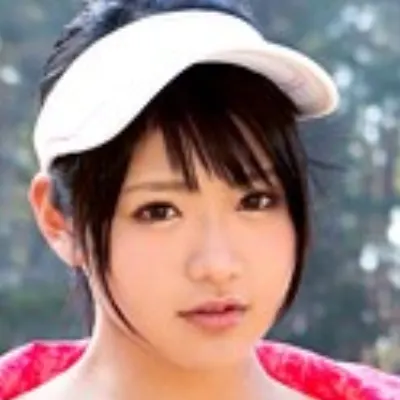 片倉もえ