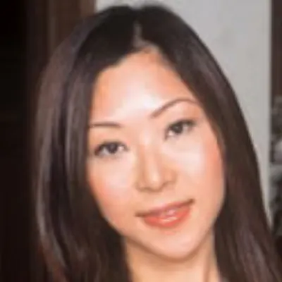 藤咲まりえ