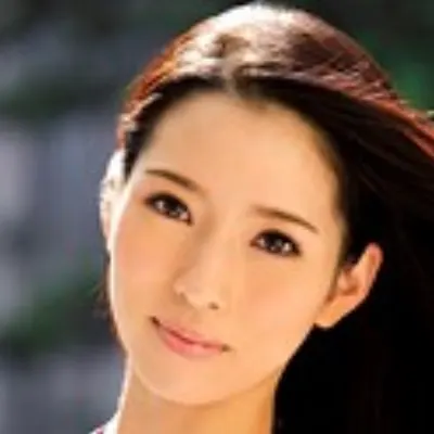 能美ちなつ