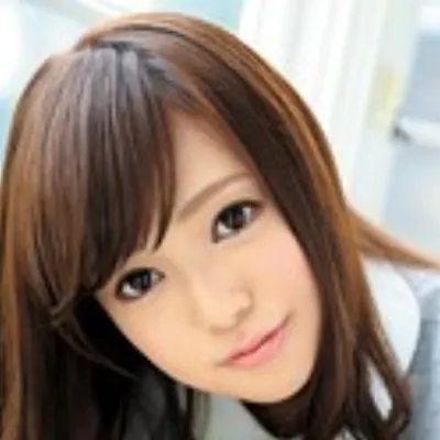白川麻衣