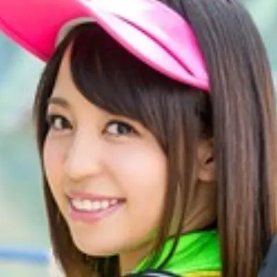 落合まりえ