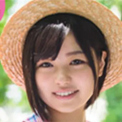 鮎川つぼみ