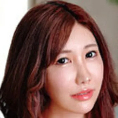 若月みいな