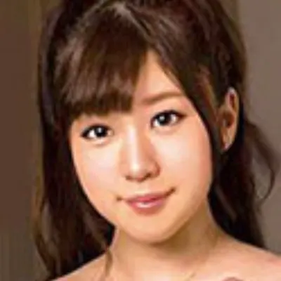 南波ありさ