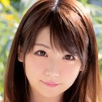 加瀬ななほ