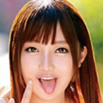 優希ひまり