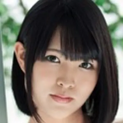 朝比奈なつ