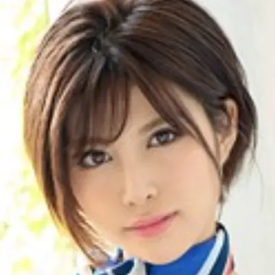 長谷川りさ