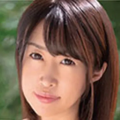 秋吉さゆり