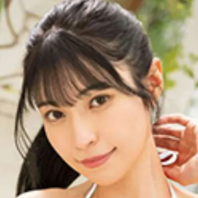 楠エリサ