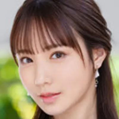 海老咲あお