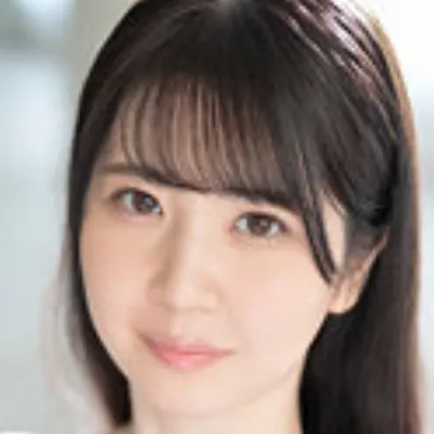 雪咲すみれ