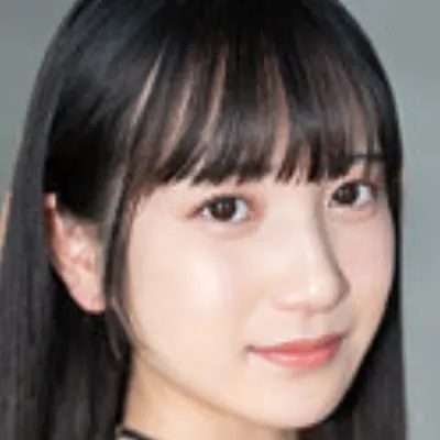 西尾まりな