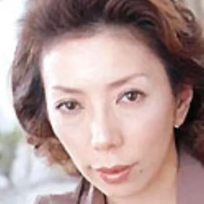 天霧真世