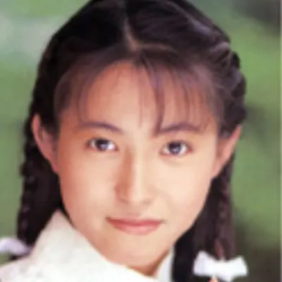 星野ひかる