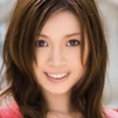 小林愛弓