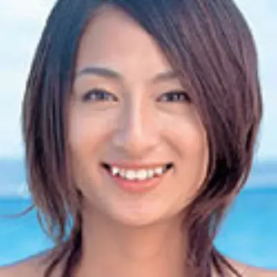 浅尾リカ
