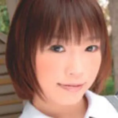春妃いぶき