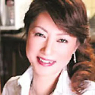 上野ひとみ