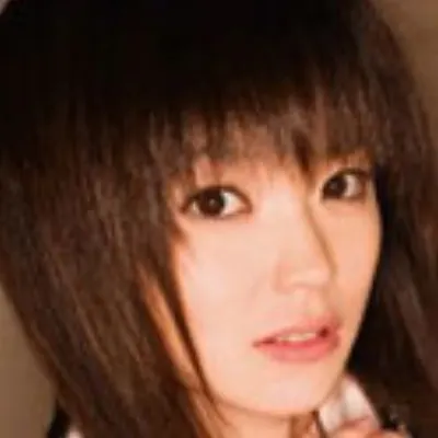 桃瀬れな