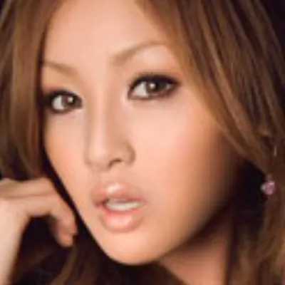 小沢麻緒