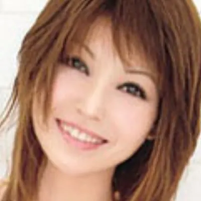 高井えみり