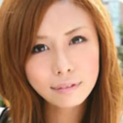 麻生梨奈
