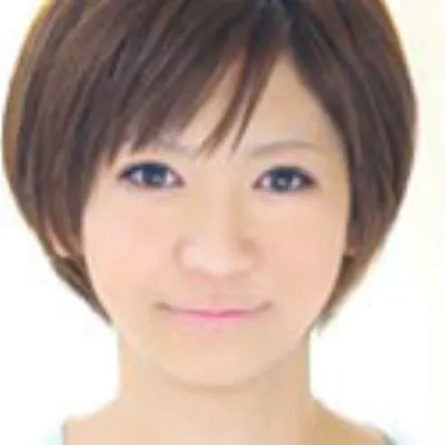 佐藤ひとみ