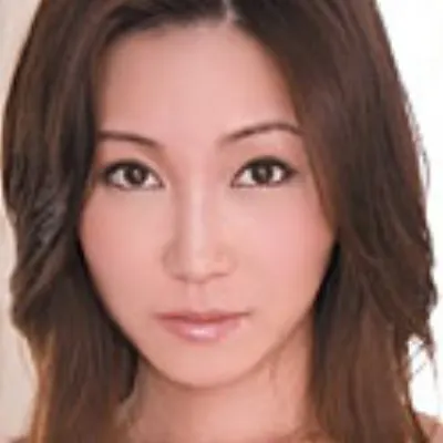 小林里穂