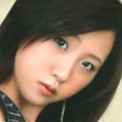 君嶋もえ