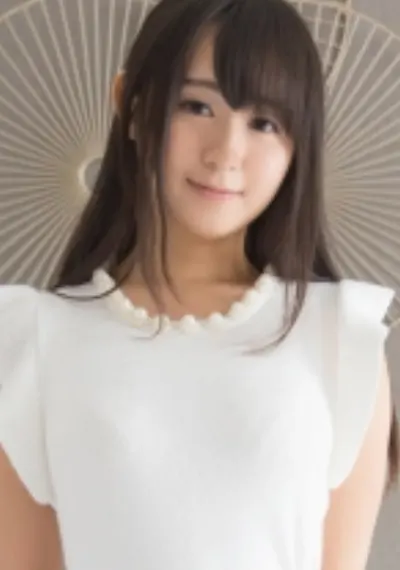 moa(3) Fカップ