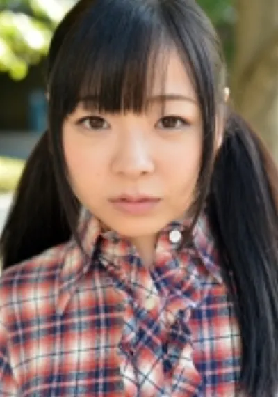 144cmのミニマム少女に編集部員のオナニーを見せつけたら…… 紗也