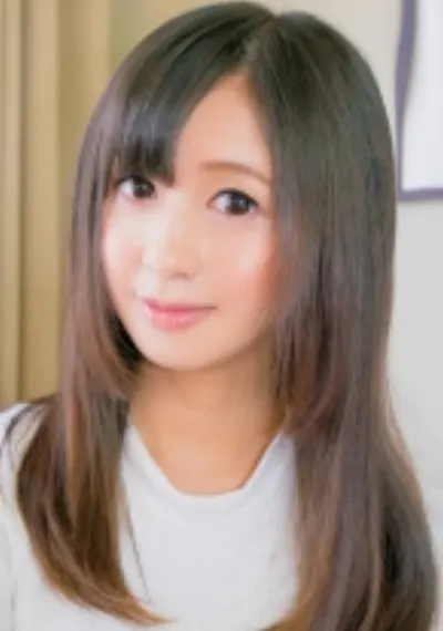 さよちゃんに素股!ワレメが柔らかくて気持ちいいから中出し?「入ってないけど…うッダメ!」アソコは恥ずかし汁で濡れ濡れですから…あっ!入っちゃった!