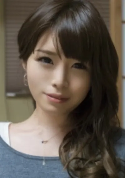 あどけない顔つきの若妻はるかさん