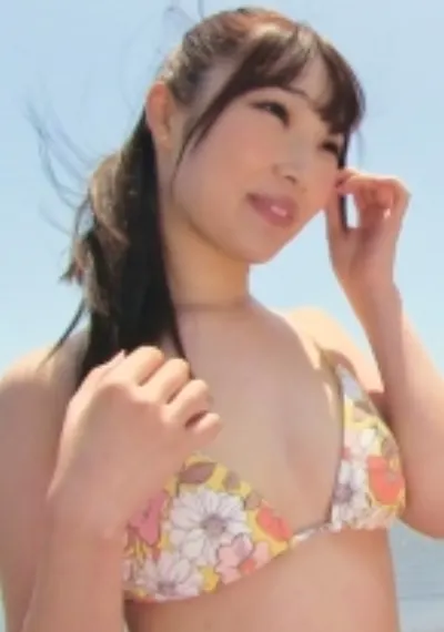 あいり（専門学生）