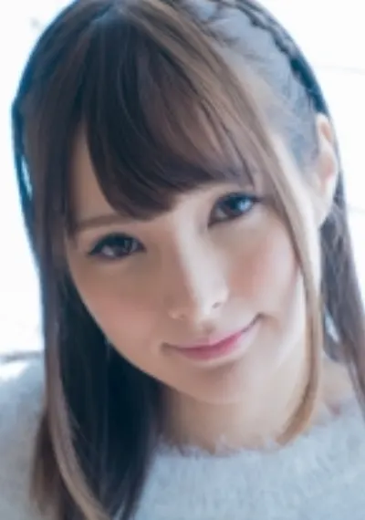 あや 20歳