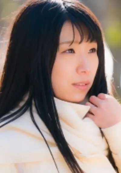 加奈子28歳from神戸 パイパンの人妻。言いなりドエムでむっちりした乳首とクリを筆責めされて潮噴き!