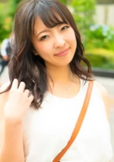 巨乳妻Iカップ まひろ29歳
