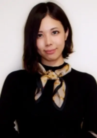 巨乳で色白で頭イイ!しかもSEX大好きで何度もイってるのに満足しない貪欲ドスケベ!