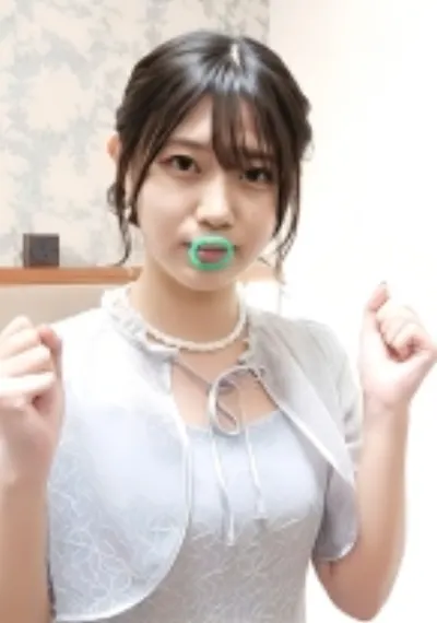 結婚式帰りにお口だけでコンドーム装着にチャレンジ!妊娠願望爆アゲ!過呼吸必至!オホ声アクメ!